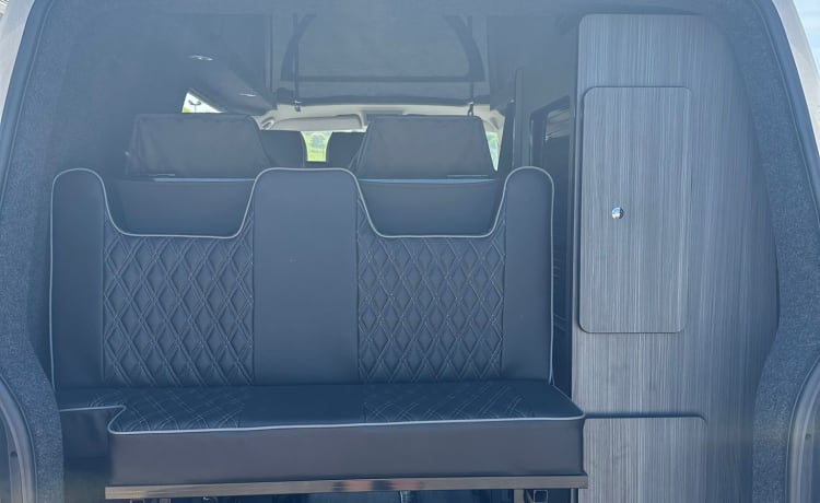 Ron – Stay classy in "Ron" the VW 4 berth Campervan