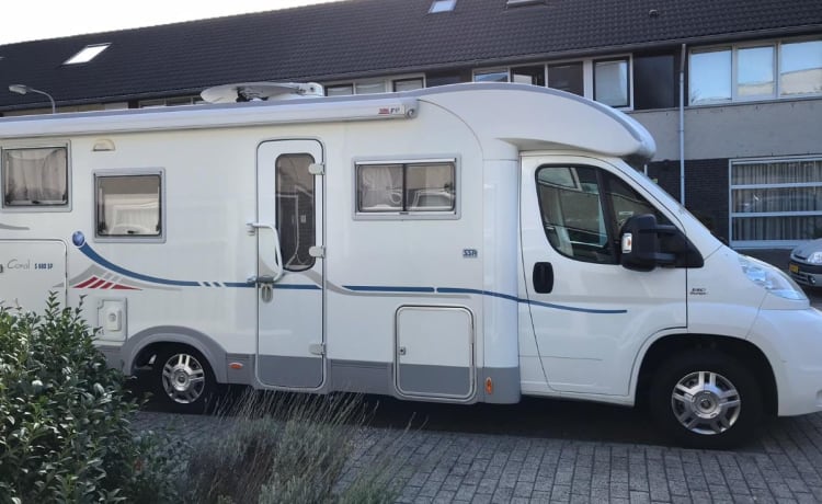 MOOIE RUIME CAMPER