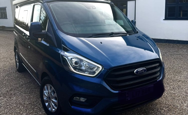 Steve D – 4-persoons Ford campervan uit 2020