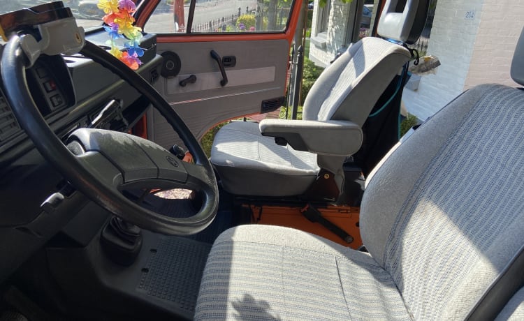 Bussie – Volkswagen T3 Westfalia Buscamper uit 1986