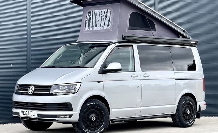 4 couchettes 2018 VW Campervan