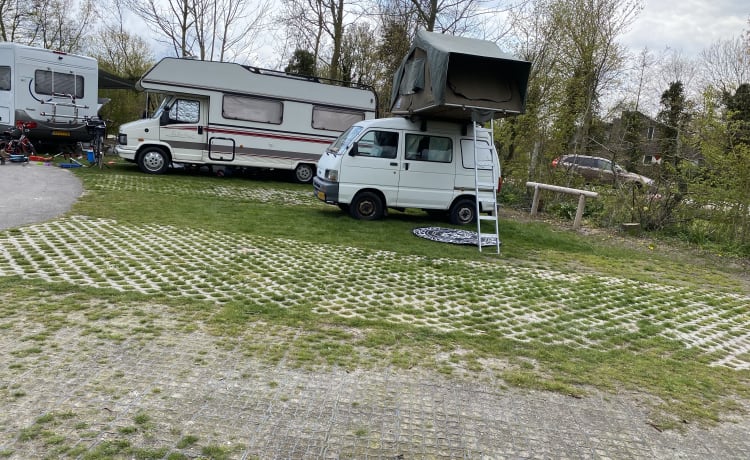 Too cute compact camper