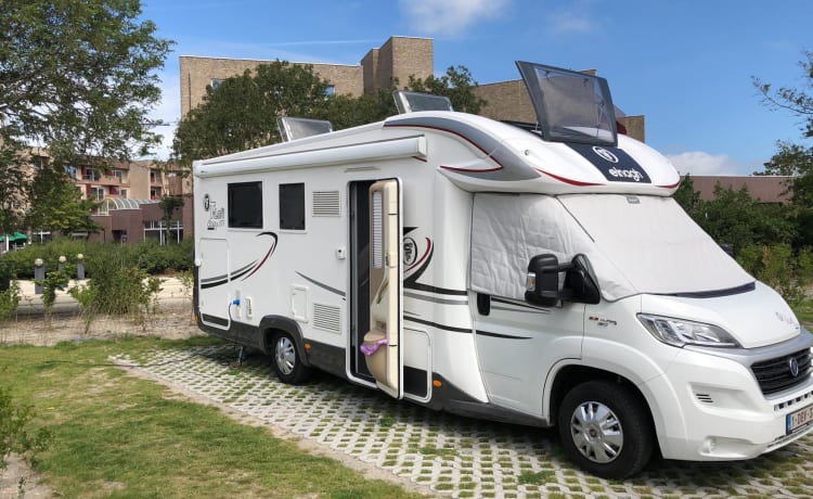 Callie Camper – 4p Elnagh T-Loft 581 Fiat Ducato 2.5 (2018)