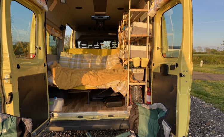 Vincent – a comfy yellow 2 berth Peugeot campervan from 2015