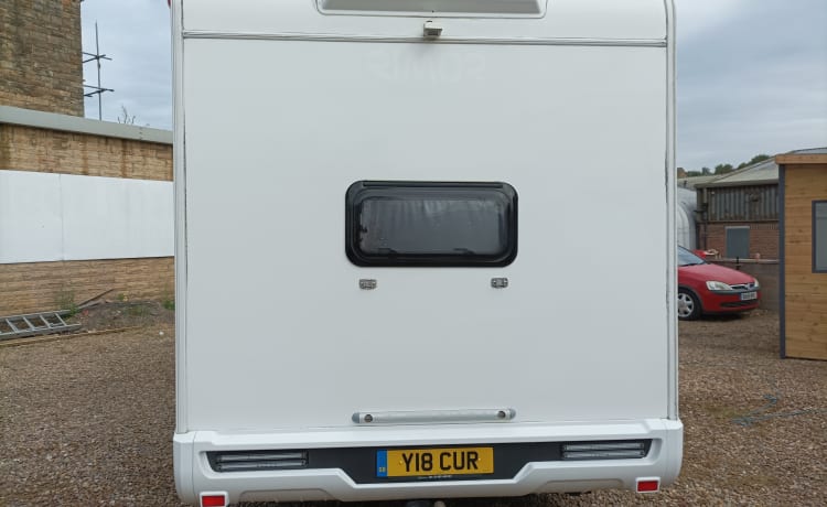 Fully comp insurance included in the price – 7 berth Rimor seal 9 2018