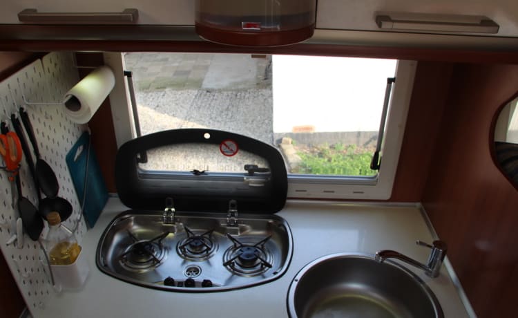 Very spacious family camper