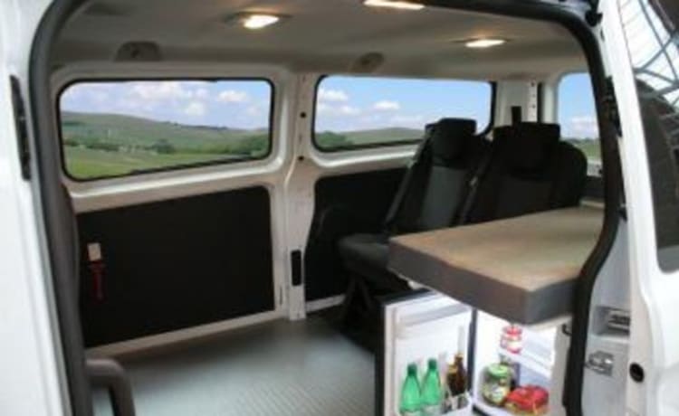 Ultimate Voyager 4 berth (Edinburgh)