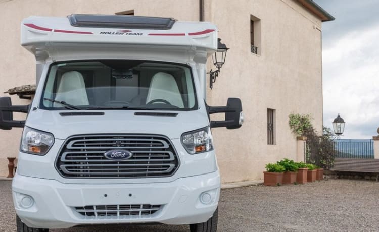 Neuf (2021) Kronos automatique 170cv - WIFI - Prêt à camper