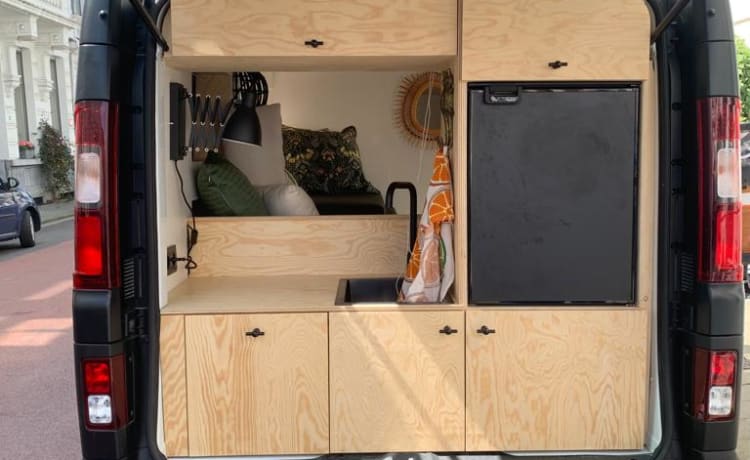 Van De Wereld – Van de wereld met een design camper