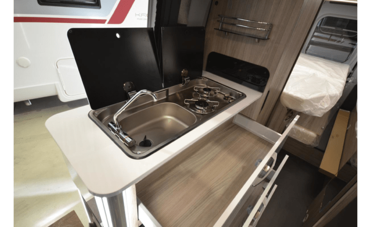 Camper completamente attrezzato (2023) – Randger R640 - 2 pers.