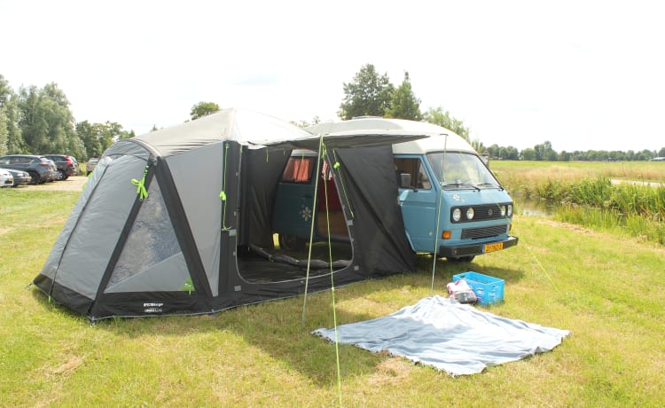 Mr. Blue – Gemütlicher 2-4 Personen Volkswagen T3 von 1986!