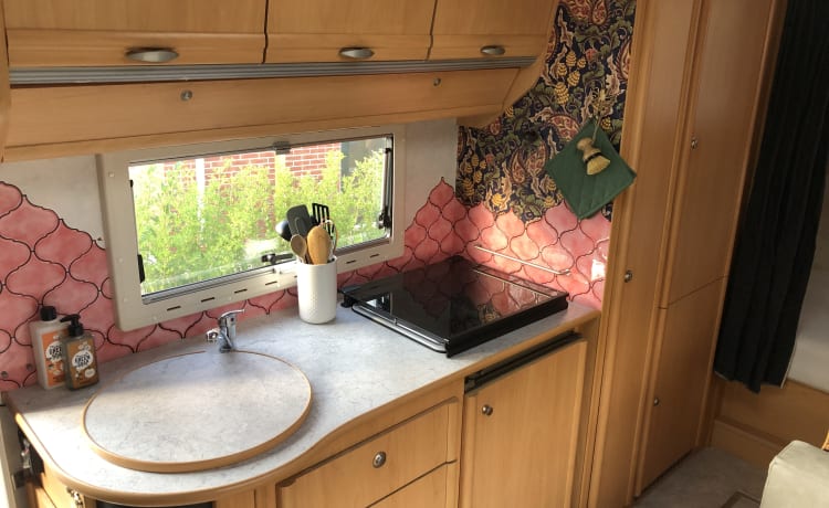 🌿 Spacious and atmospheric 4 p family camper