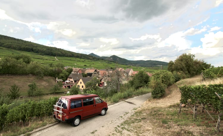 Robuster VW T4 California Bus bereit für Abenteuer!