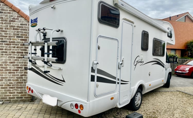 Super – Fijne ruime camper voor 6 personen 