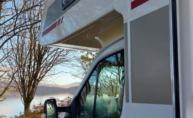 6 berth family motorhome 