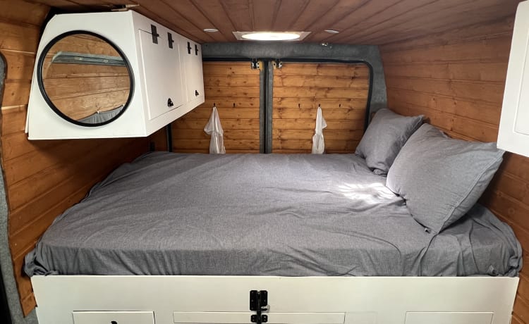 2 Personen Off-Grid Campervan