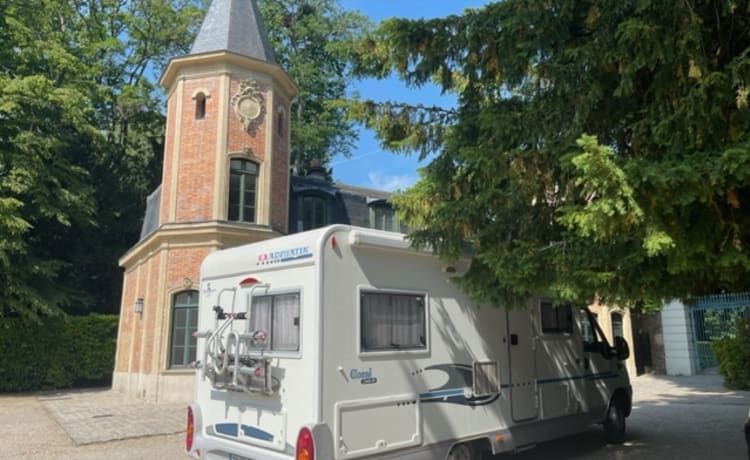 izilda & david – Camper 5 plaatsen Adriatik koraal 650SP Fiat ducato