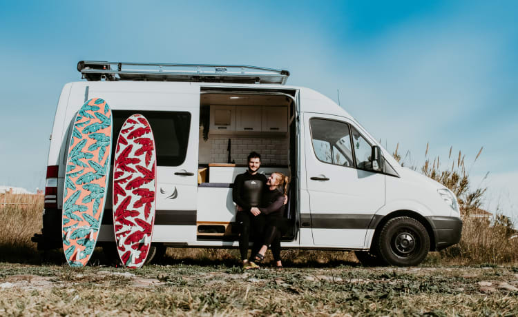 Debie The Van – Autobus de surf Mercedes Sprinter à construire