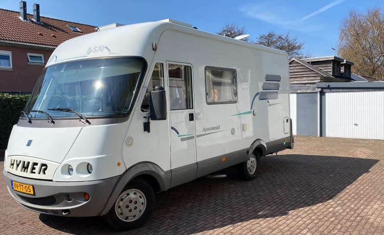 4p Hymer integrated uit 1998