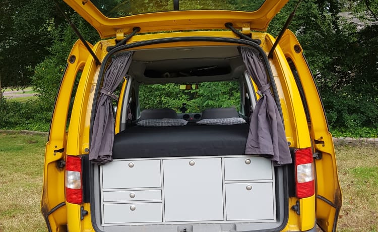 Zonnetje! Little miss sunshine! (Kan niet kiezen) – Mini camper for maximum enjoyment!