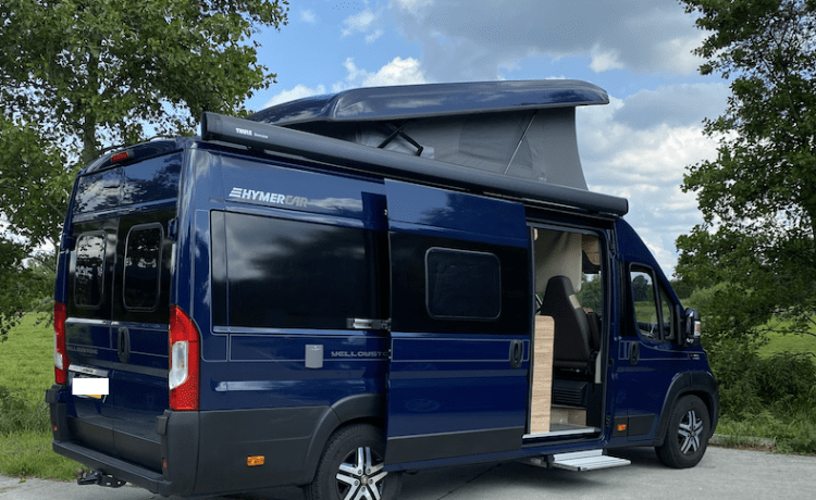 Fiat Hymercar Emmen  – Camping Car Bus Très Luxueux Avec Toit Couché (4 pers)