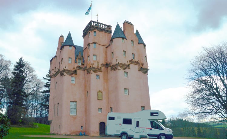 Livingston – Aventure en camping-car dans les Highlands écossais