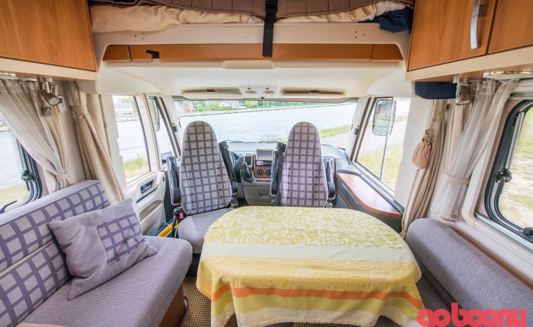 Hymer B 508 CL – Interno compatto e molto spazioso