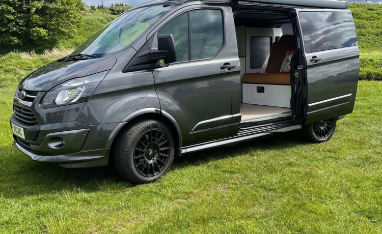 4 couchettes Ford Transit Custom Campervan