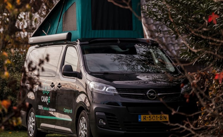 Un camping-car entièrement électrique⚡ voyage durablement à travers l'Europe