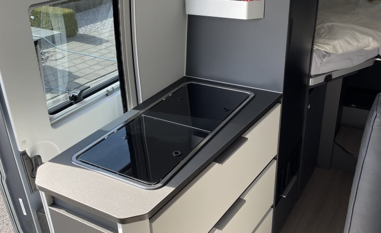 Adria Twin Supreme – Camping-car confortable avec transmission automatique + vignette Suisse