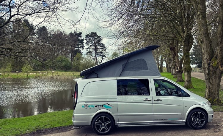 Silver Vito Travel Sport – 4 berth Mercedes-Benz campervan from 2014