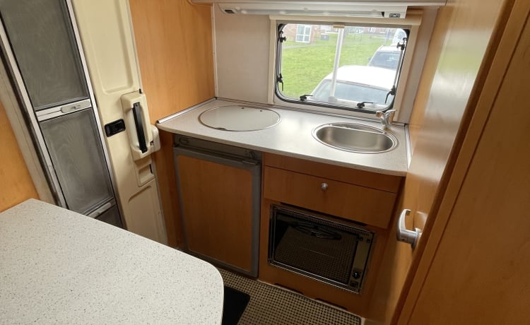 Hugo – 5 couchettes Hymer classique