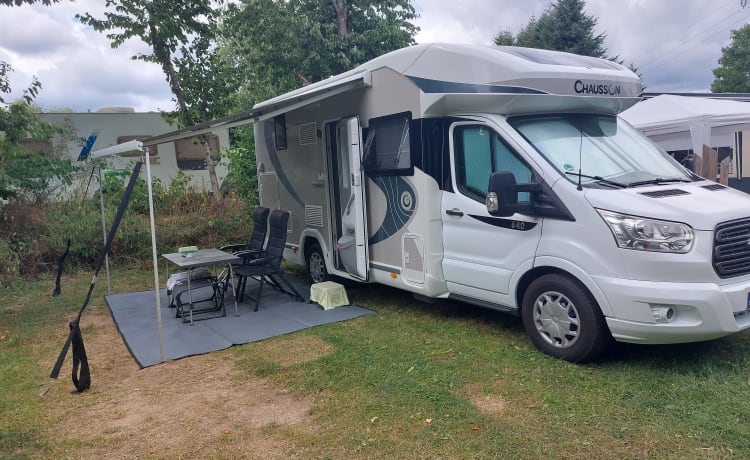 4p Chausson semi-integrated uit 2018