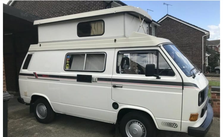 Gurty – VW T25 Holdworth conversie