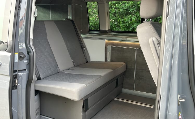 Grey Cali – 4p Volkswagen bus from 2023