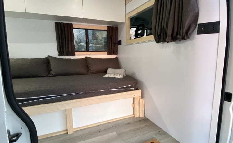 Abbi  – Sicilië Home Luxury Van (citroen trui)