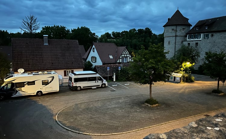 Hymer Grand Canyon bus camper