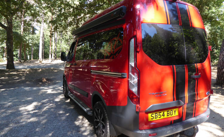 Tom – Ford Transit Custom hoge top. Isle of Wight