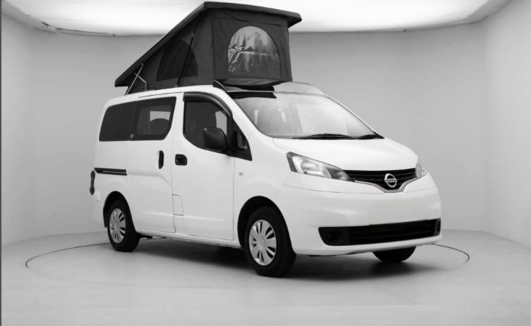 Share Cloud – 6p Nissan campervan 2010