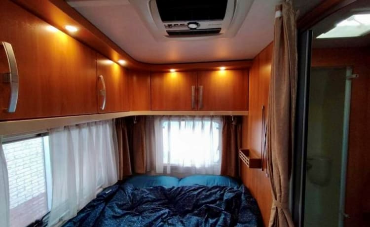 4p Hymer integrated from 2008