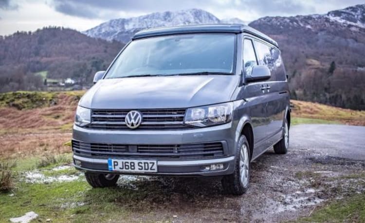 Grey VW Camper – Lake Windermere Luxury heated campervan 