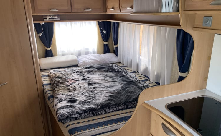 McLouis 363 – Motorhome semi-integrated