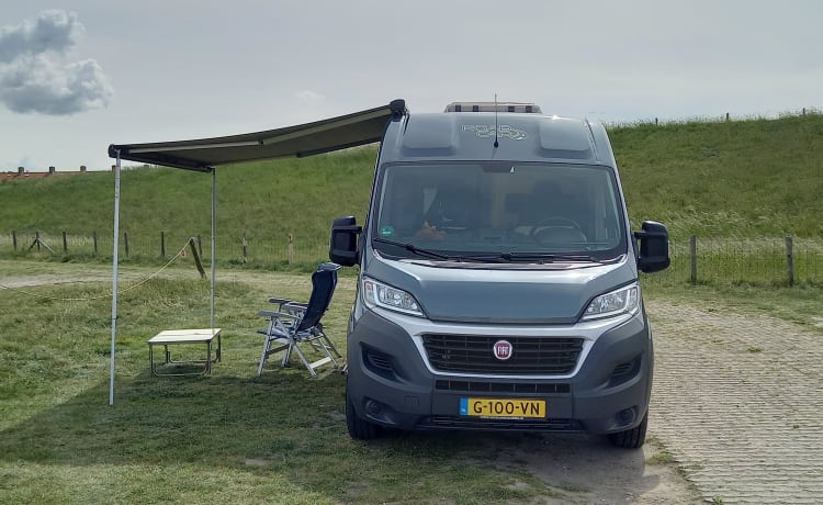 Road Camp – Gepflegtes „Feel Free“ Pössl Wohnmobil aus dem Jahr 2018