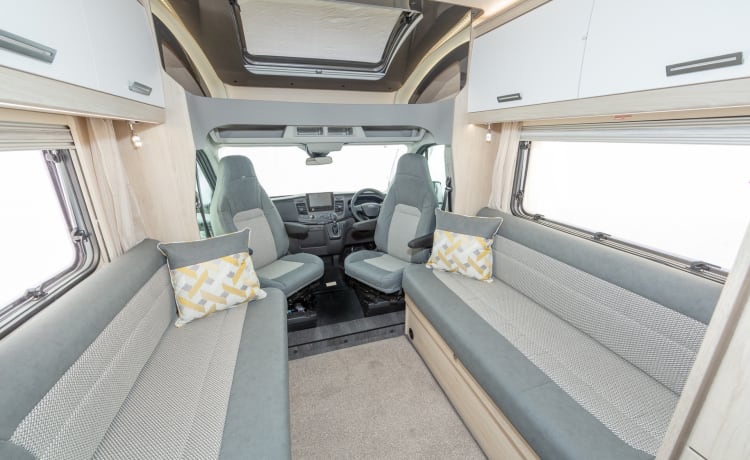 Ripley – Brand New Autotrail F62 - 4 Berth