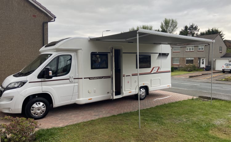 Luxus-Wohnmobil auf dem neuesten Stand der Technik