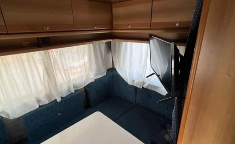 Vincenzo  – 6 PLACES attic winter CAMPER