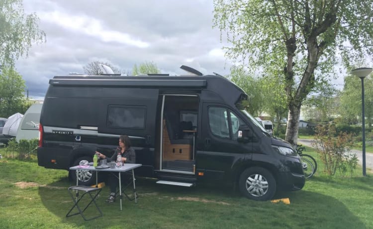 Finn de Campervan – 100% autonomy & comfort