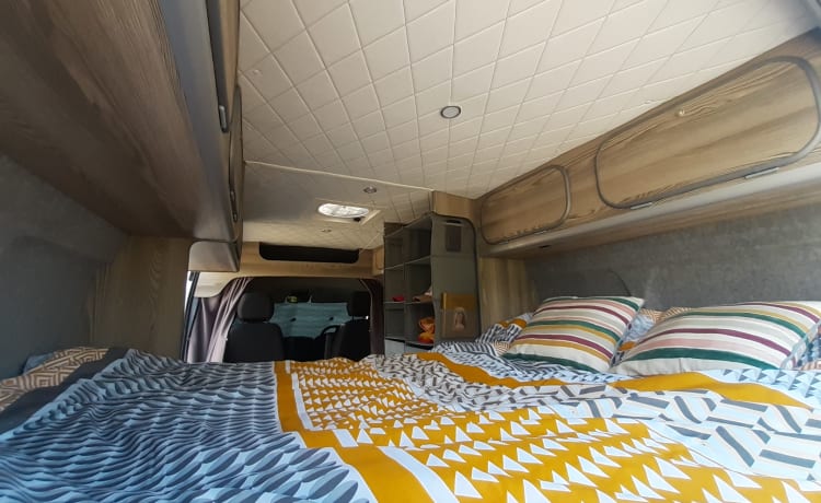 Wanda – Insurance inclusive 2021 2 berth Citroën Relay L2H2 fully off grid