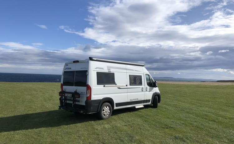 Jeroom – Freedom, happiness with a top camper