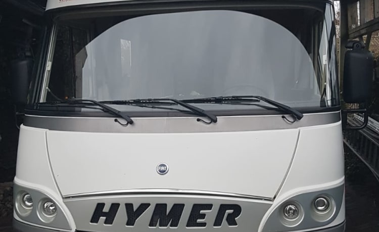 luxury hymer B514 with XXL garage